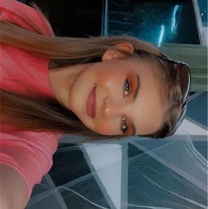 Meet your Posher, Allie